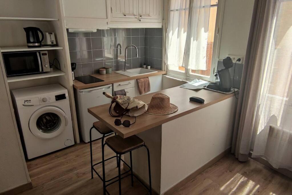 Appart De Charme Plein Centre Apartment La Ciotat Exterior foto