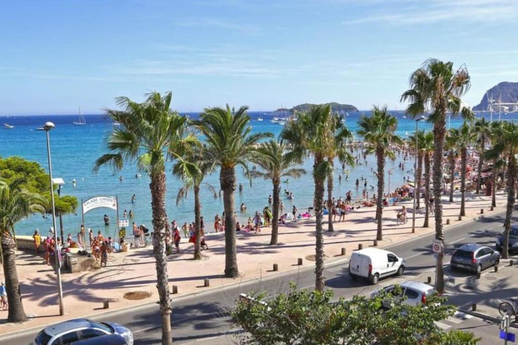 Appart De Charme Plein Centre Apartment La Ciotat Exterior foto